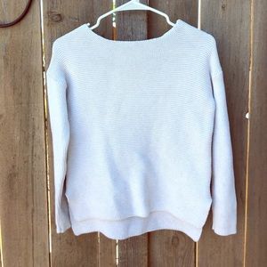 White knitted Sweater